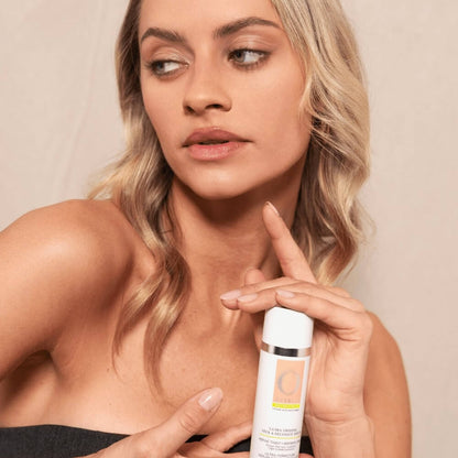 Ultra Firming Neck &amp; Décolleté Serum